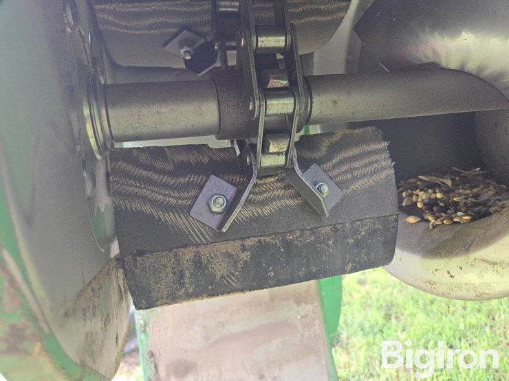2006-john-deere-9660-sts-image-20