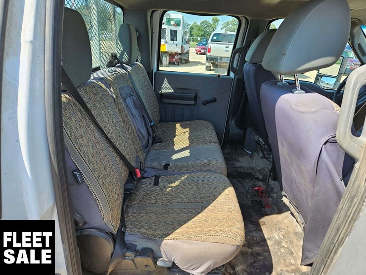 2011-ford-f350-image-16