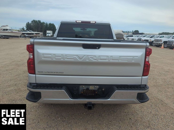 2021-chevrolet-silverado-1500-image-18