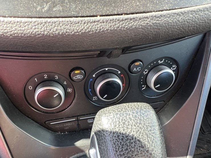 2014-ford-escape-image-30