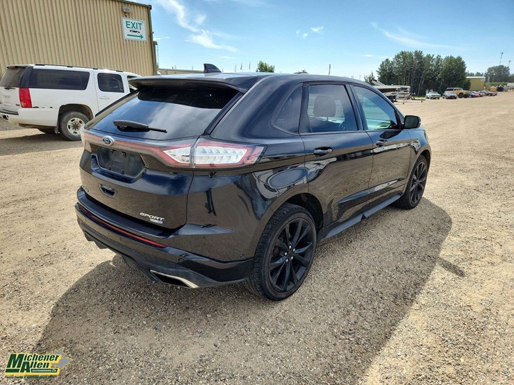 2015-ford-edge-image-4