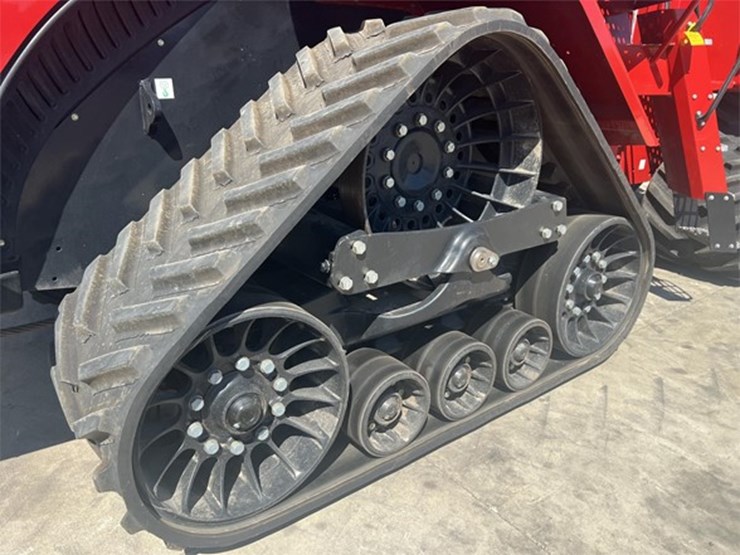 2023-case-ih-steiger-540-image-24