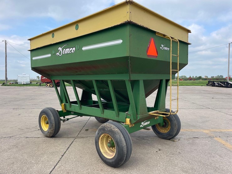 demco-325-image-5