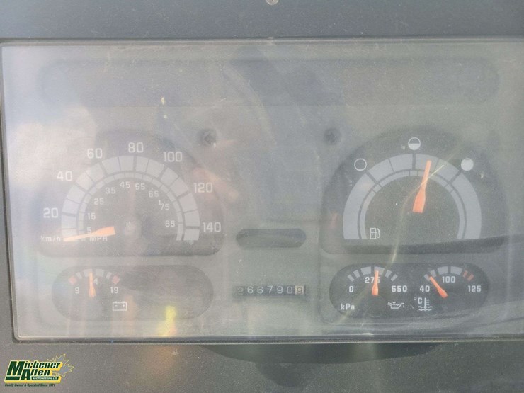 1996-chevrolet-p30-image-9