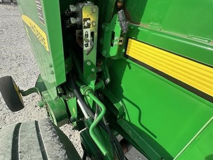 john-deere-569-image-15