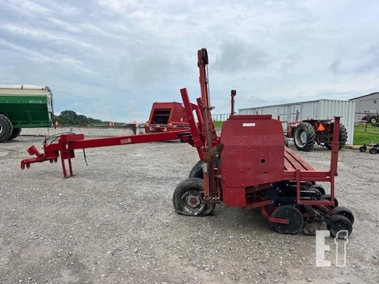 case-ih-5400-image-8
