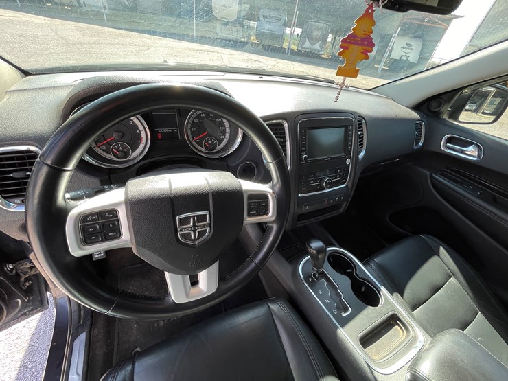 2013-dodge-durango-image-33