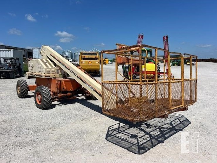 1993-jlg-40h-image-1