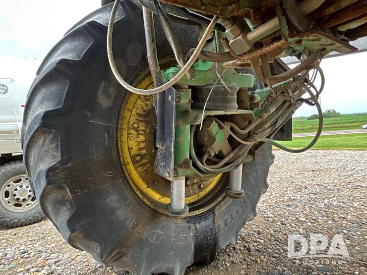 2009-john-deere-4930-image-36