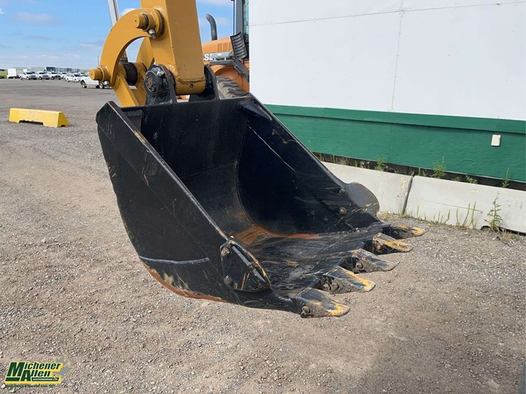 caterpillar-305-image-10