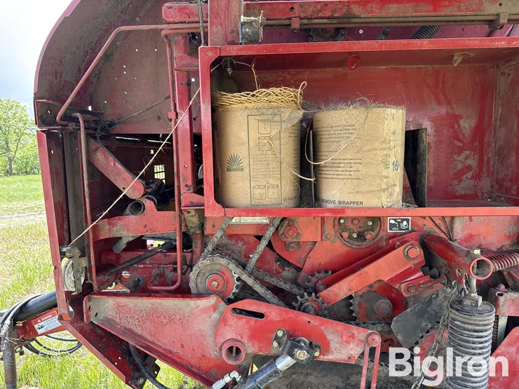 2012-new-holland-br7090-image-17