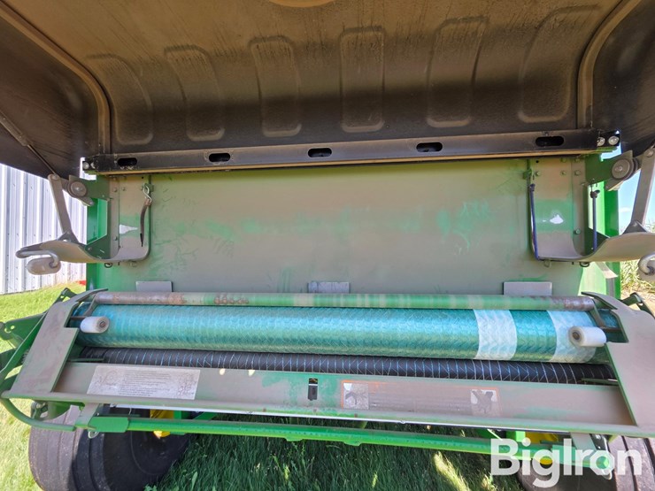 2019-john-deere-560m-image-19