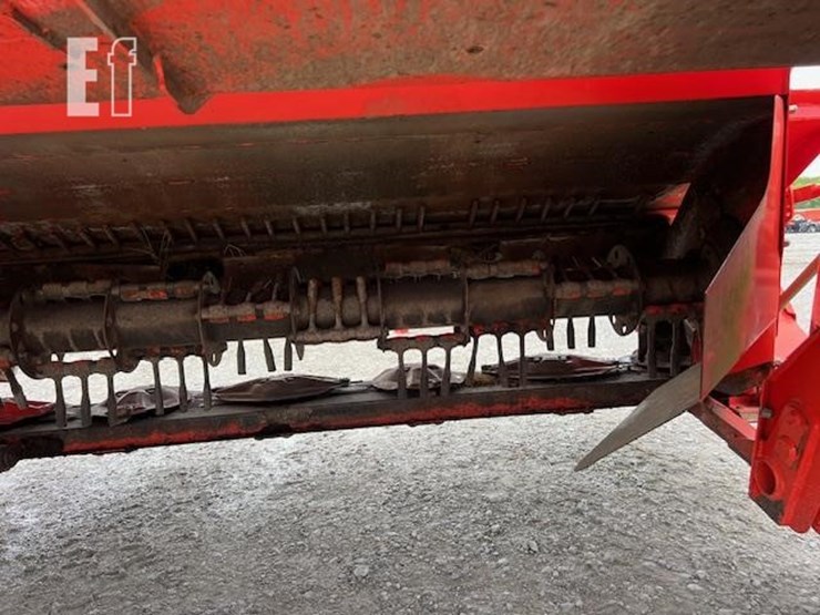 2013-kuhn-fc353gc-image-29