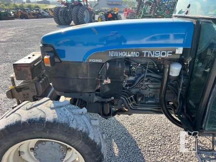 new-holland-tn90f-image-28