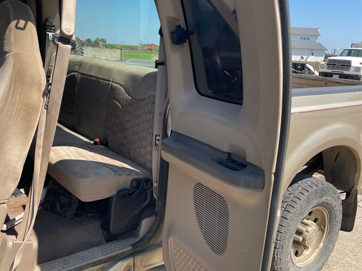 1999-ford-f250-image-28