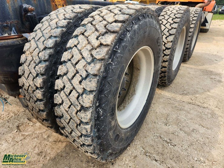 2009-kenworth-t800-image-24