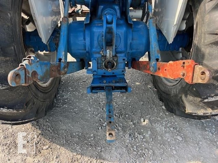 ford-5000-image-23
