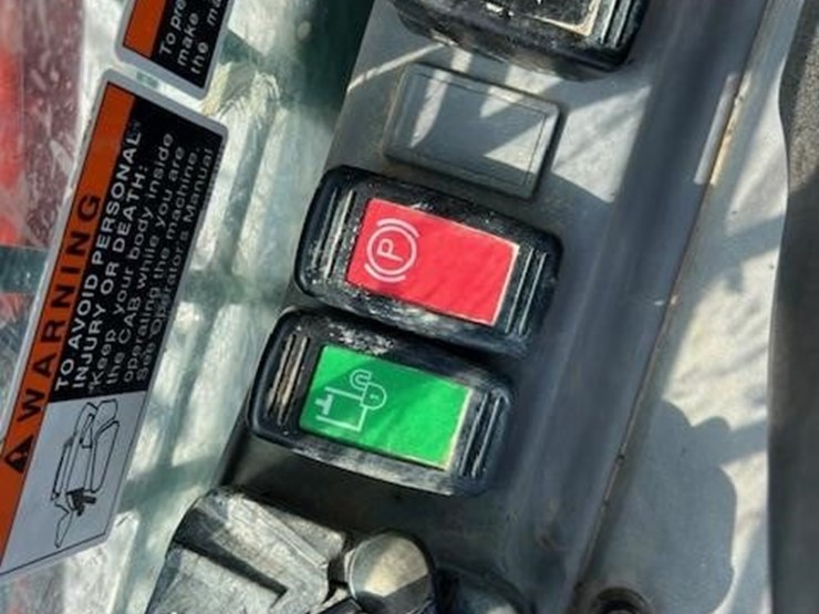 kubota-svl97-2-image-28