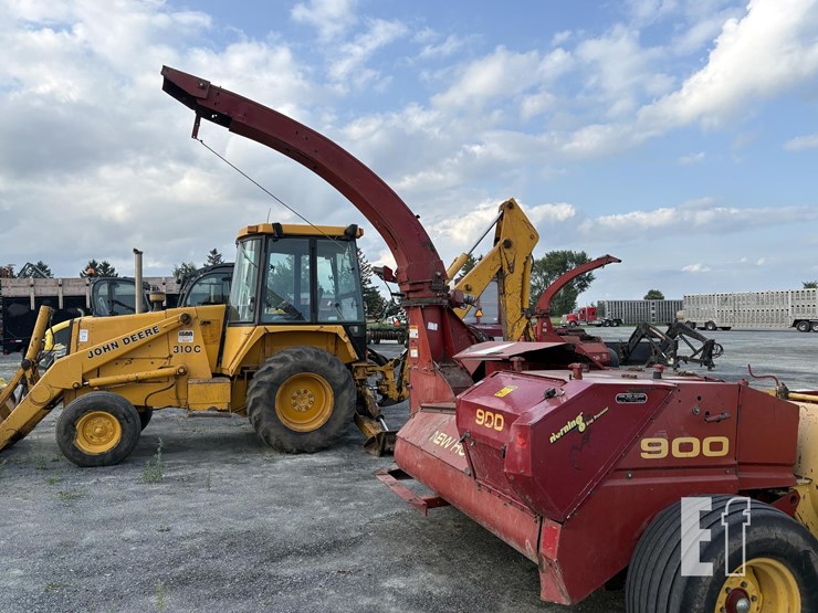 new-holland-900-image-16
