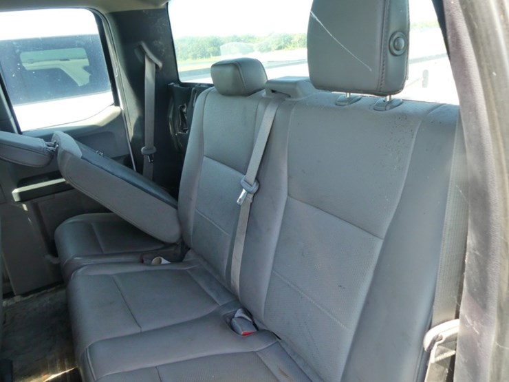 2019-ford-f150-xl-image-9