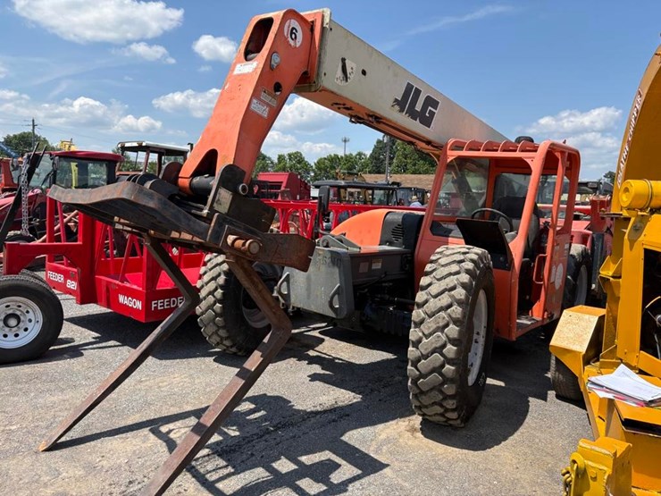 2006-jlg-g6-42a-image-1