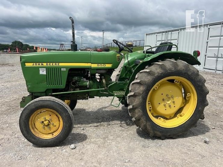john-deere-950-image-2
