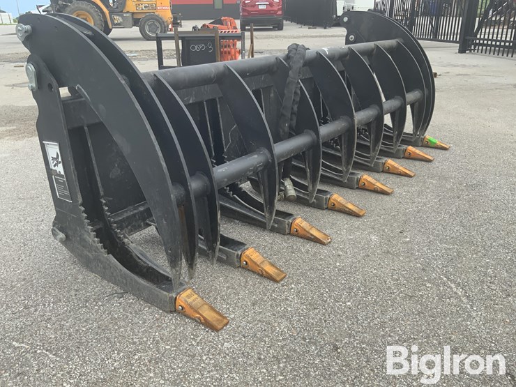 2023-78"-heavy-grass-fork-grapple-skid-steer-bucket-image-15