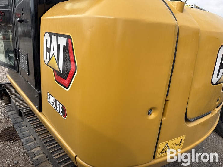 2014-caterpillar-305.5e-image-12