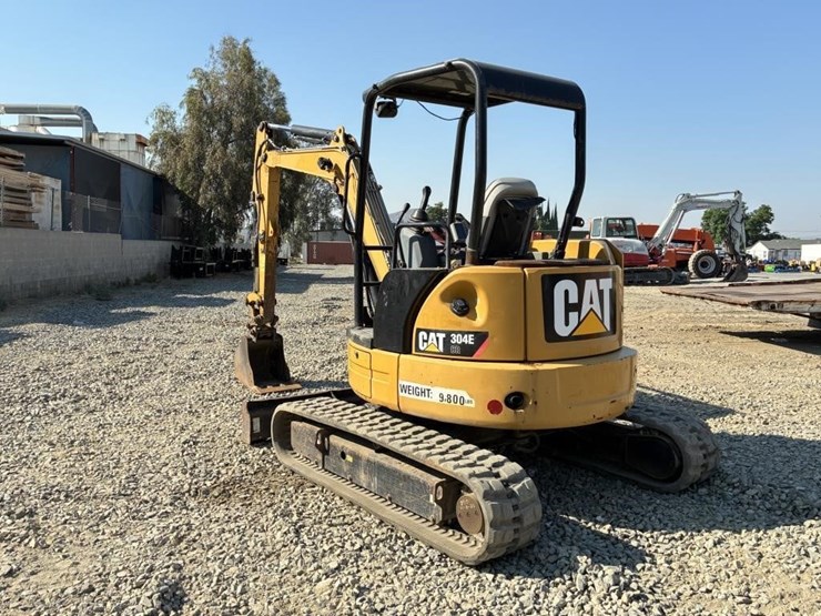 2014-caterpillar-304e-cr-image-4