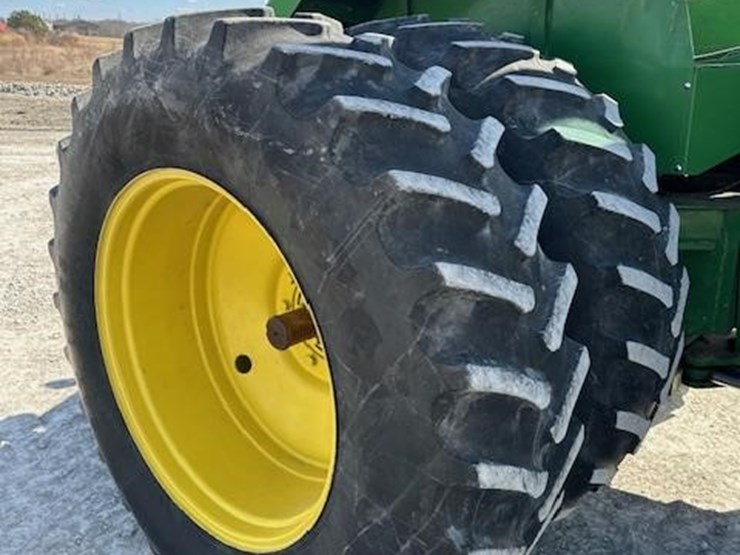 1989-john-deere-8760-image-11