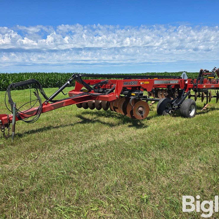 CASE IH MRX690