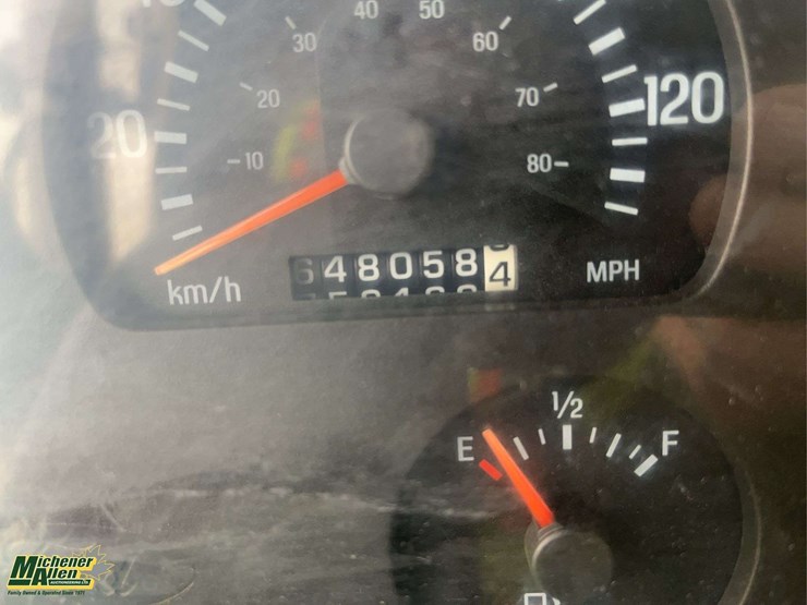 1998-ford-9500-image-3