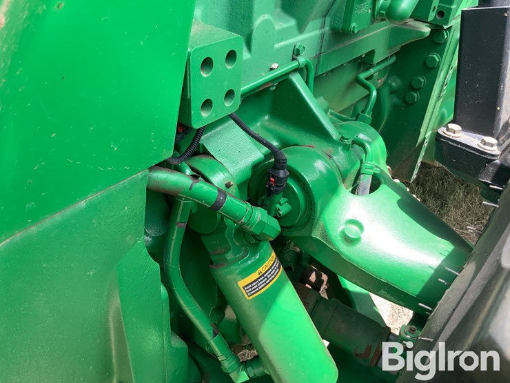 2018-john-deere-8400r-image-14
