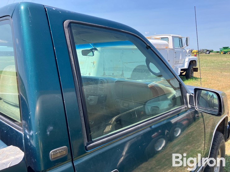 1997-chevrolet-1500-image-16