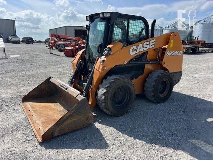 2022-case-sr240b-image-8