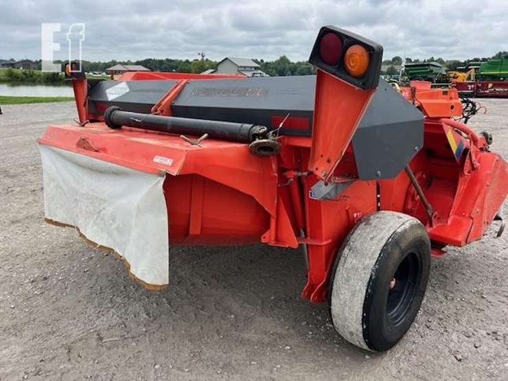 2014-kuhn-fc303gl-image-11