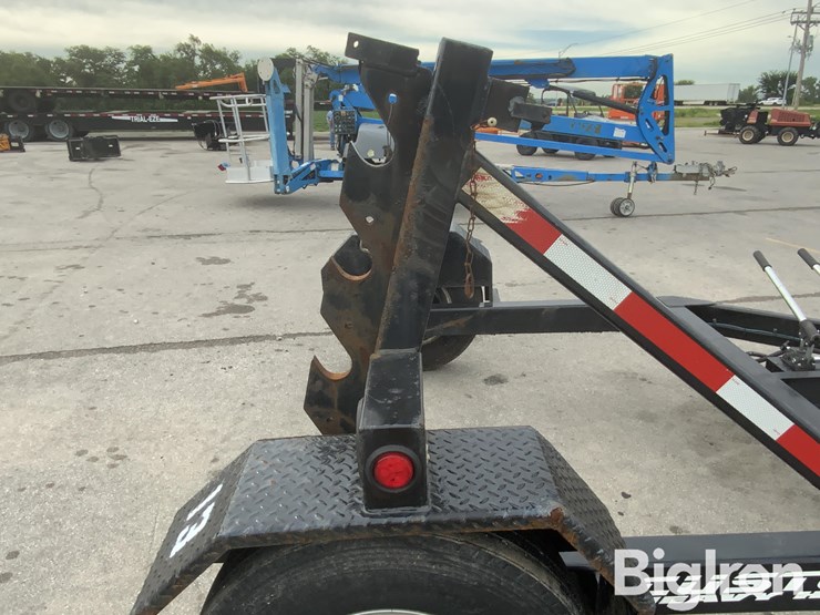 2021-lucon-custom-heavy-haul-rth-60-s/a-hydraulic-reel-trailer-image-17