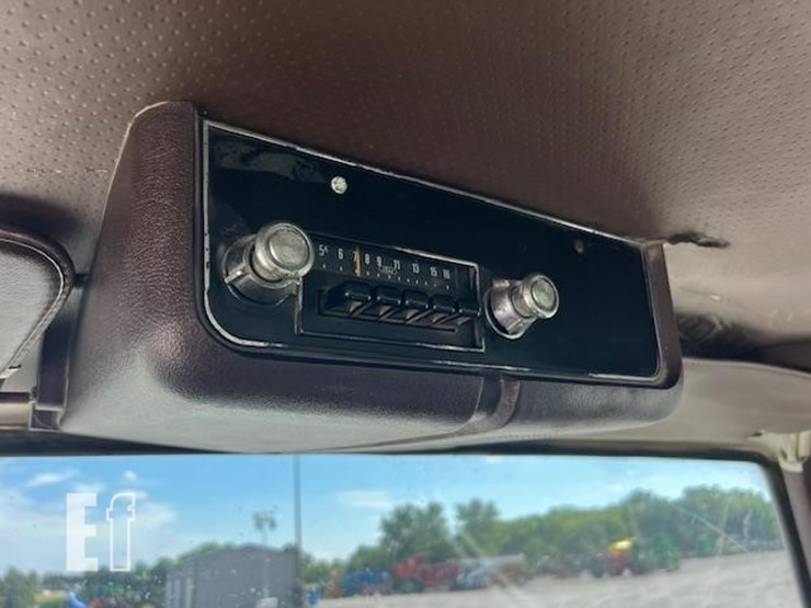 1987-ford-9000-image-41