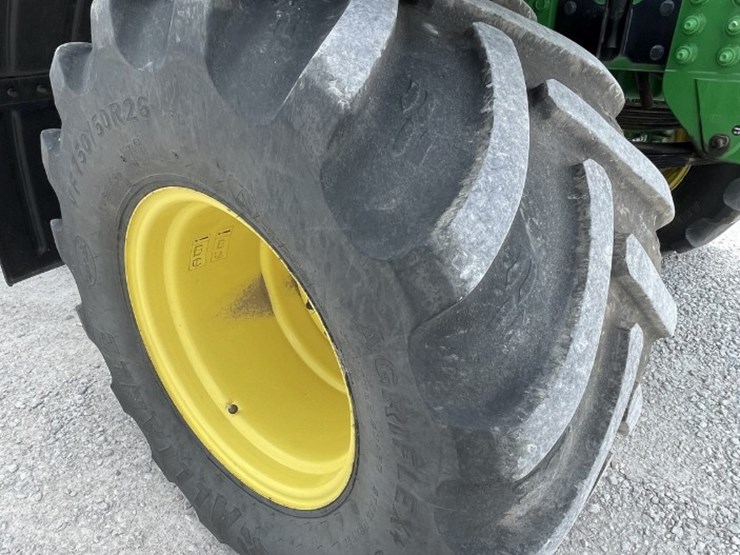 2021-john-deere-f4365-image-25
