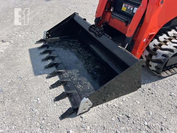 kubota-svl97-2-image-9