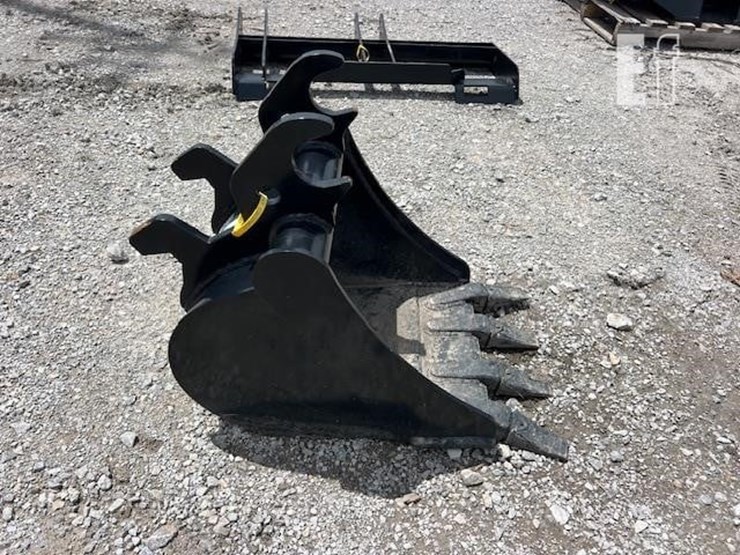 john-deere-18-image-2