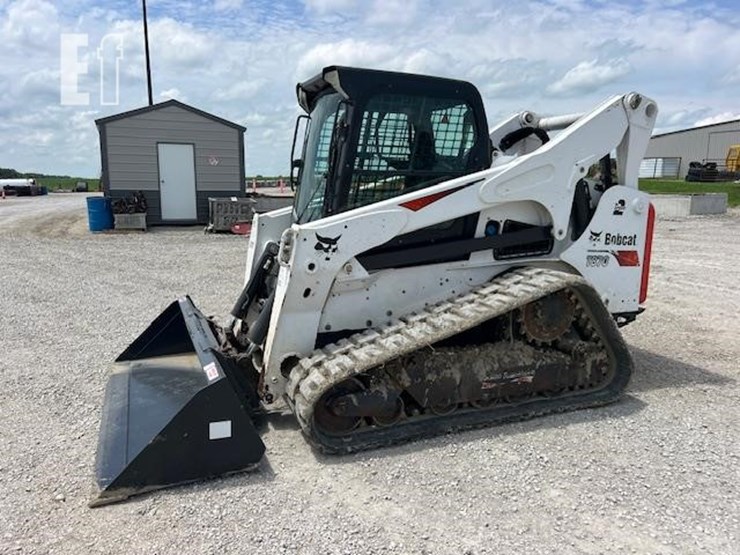 2020-bobcat-t870-image-2