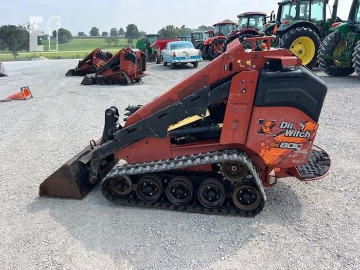 2019-ditch-witch-sk800-image-6