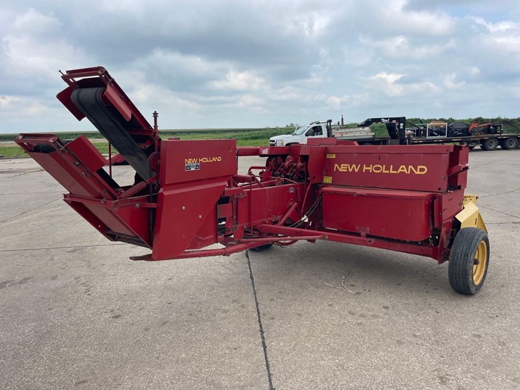 new-holland-311-image-3