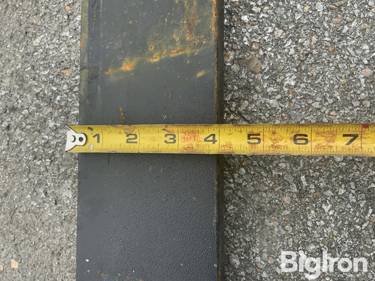 agt-saii00-48"-skid-steer-pallet-forks-&-mast-assembly-image-15
