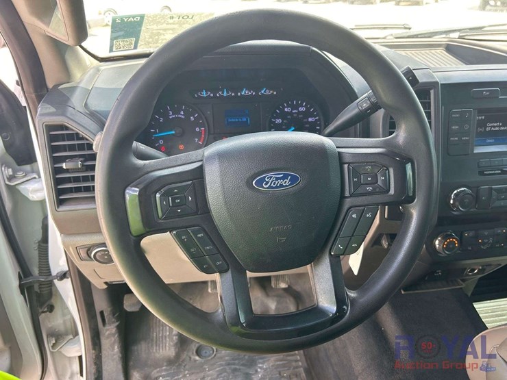 2019-ford-f350-image-11