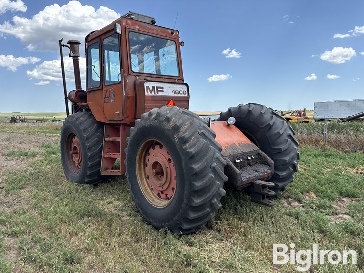 1972-massey-ferguson-1800-image-7