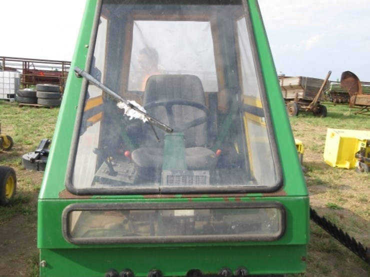 john-deere-f1145-image-2