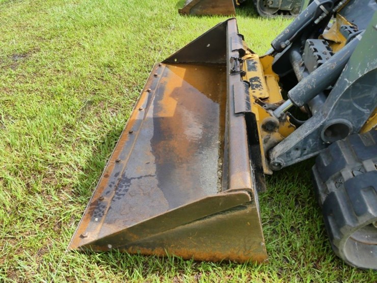 deere-333g-image-10