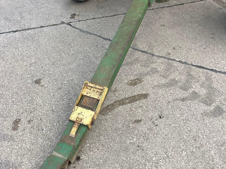 demco-325-image-12